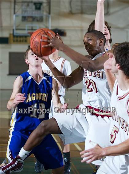 Thumbnail 2 in Clovis West vs Agoura (Santa Barbara Holiday Classic) photogallery.