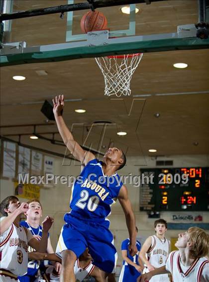 Thumbnail 1 in Clovis West vs Agoura (Santa Barbara Holiday Classic) photogallery.
