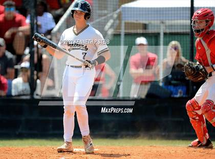 Thumbnail 1 in Berwick vs. Brusly (LHSAA 3A Regional Playoff) photogallery.