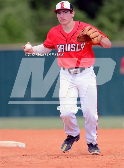 Thumbnail 2 in Berwick vs. Brusly (LHSAA 3A Regional Playoff) photogallery.