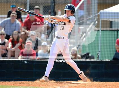 Thumbnail 2 in Berwick vs. Brusly (LHSAA 3A Regional Playoff) photogallery.