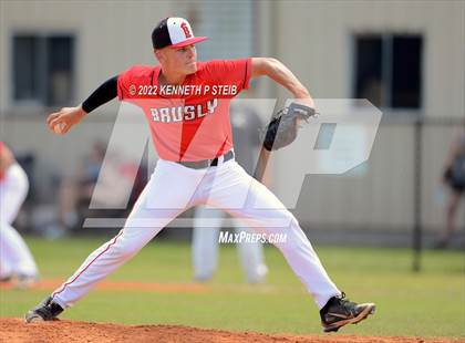 Thumbnail 2 in Berwick vs. Brusly (LHSAA 3A Regional Playoff) photogallery.