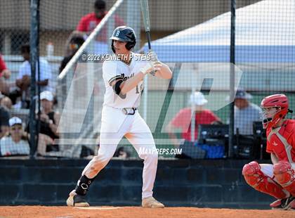 Thumbnail 2 in Berwick vs. Brusly (LHSAA 3A Regional Playoff) photogallery.