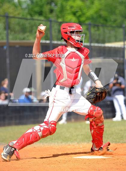 Thumbnail 3 in Berwick vs. Brusly (LHSAA 3A Regional Playoff) photogallery.