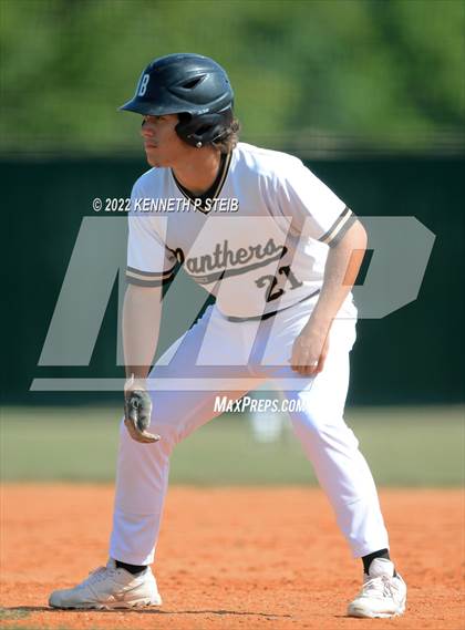 Thumbnail 1 in Berwick vs. Brusly (LHSAA 3A Regional Playoff) photogallery.