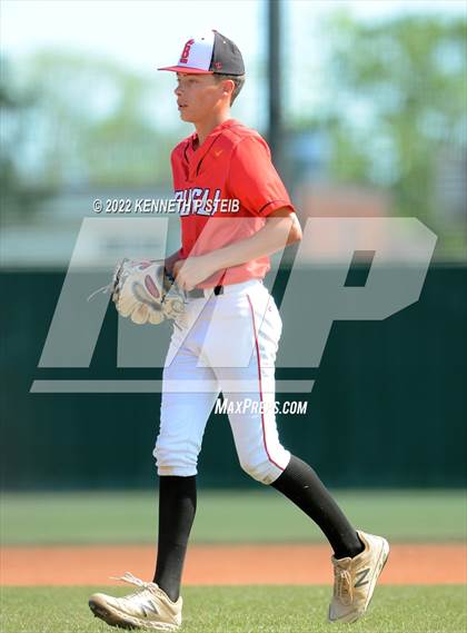 Thumbnail 1 in Berwick vs. Brusly (LHSAA 3A Regional Playoff) photogallery.