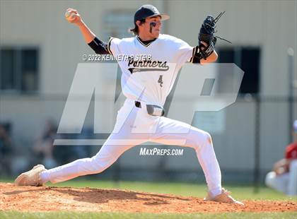 Thumbnail 1 in Berwick vs. Brusly (LHSAA 3A Regional Playoff) photogallery.