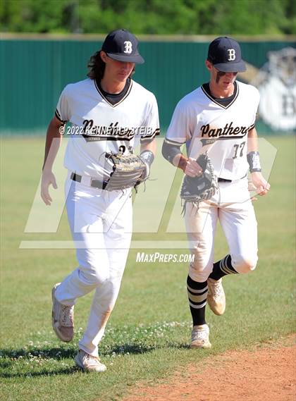 Thumbnail 1 in Berwick vs. Brusly (LHSAA 3A Regional Playoff) photogallery.