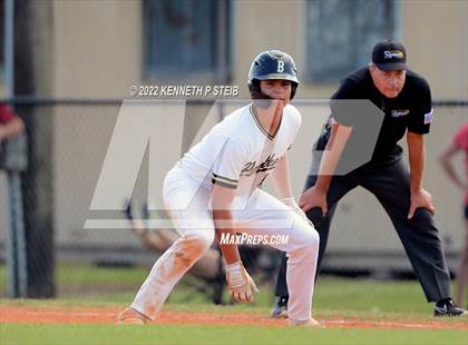 Thumbnail 2 in Berwick vs. Brusly (LHSAA 3A Regional Playoff) photogallery.