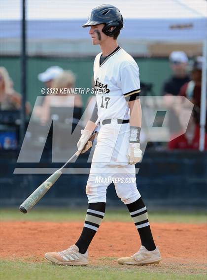 Thumbnail 1 in Berwick vs. Brusly (LHSAA 3A Regional Playoff) photogallery.