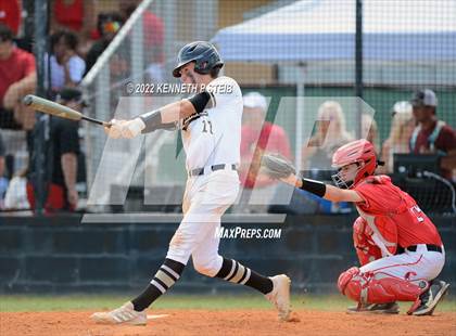 Thumbnail 1 in Berwick vs. Brusly (LHSAA 3A Regional Playoff) photogallery.