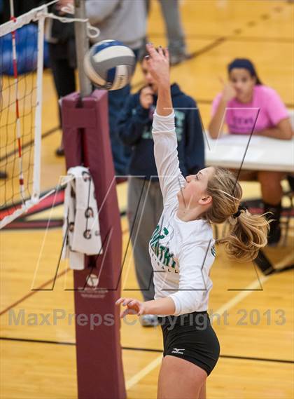 Thumbnail 3 in Coventry vs Medfield (2013 Volleyhall Classic) photogallery.