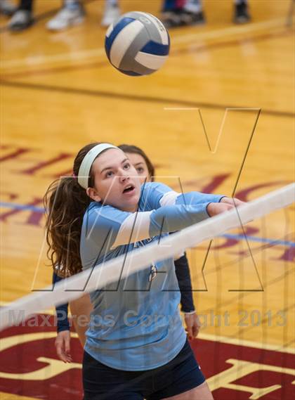Thumbnail 3 in Coventry vs Medfield (2013 Volleyhall Classic) photogallery.