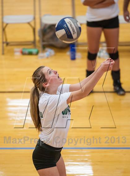 Thumbnail 3 in Coventry vs Medfield (2013 Volleyhall Classic) photogallery.