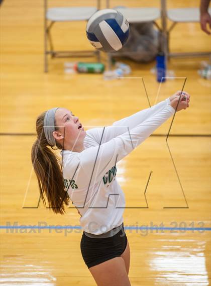 Thumbnail 3 in Coventry vs Medfield (2013 Volleyhall Classic) photogallery.