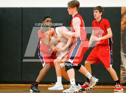 Thumbnail 3 in Grafton @ Tabb photogallery.