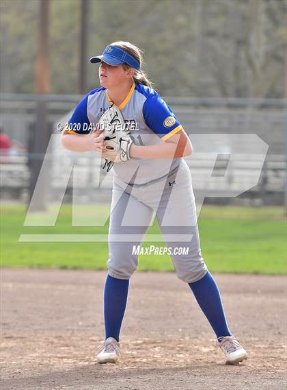 Thumbnail 1 in Sutter vs. Calaveras (Pleasant Valley Tournament) photogallery.