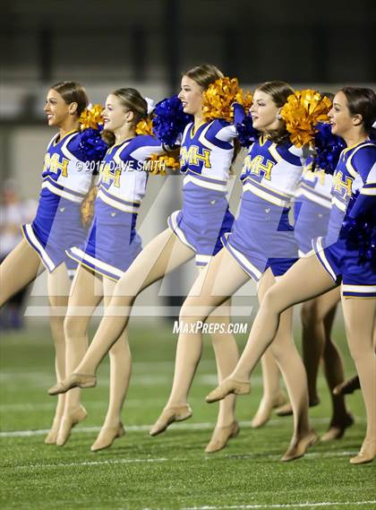 Thumbnail 3 in Mukwonago @ Catholic Memorial photogallery.