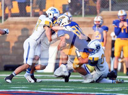 Thumbnail 3 in Mukwonago @ Catholic Memorial photogallery.