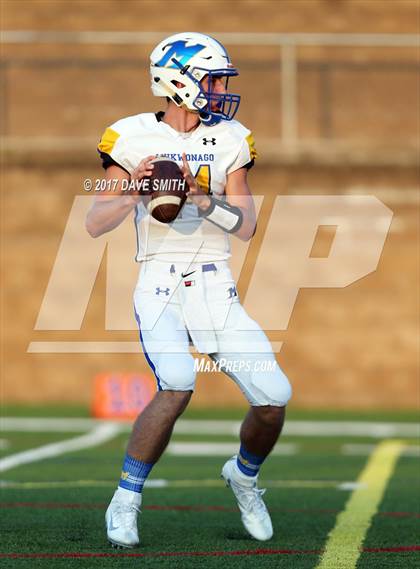 Thumbnail 1 in Mukwonago @ Catholic Memorial photogallery.