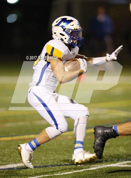 Thumbnail 3 in Mukwonago @ Catholic Memorial photogallery.