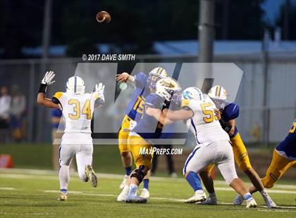 Thumbnail 1 in Mukwonago @ Catholic Memorial photogallery.