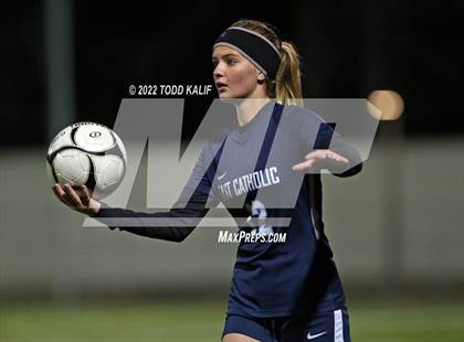 Thumbnail 2 in Thomaston vs East Catholic (CIAC Class S Semifinal) photogallery.
