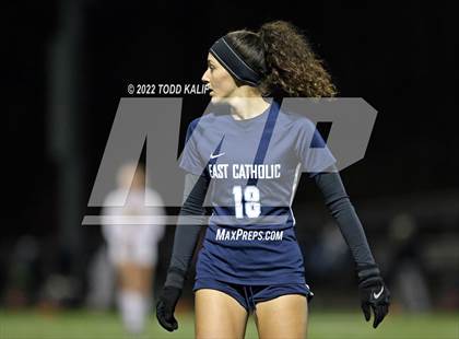 Thumbnail 3 in Thomaston vs East Catholic (CIAC Class S Semifinal) photogallery.