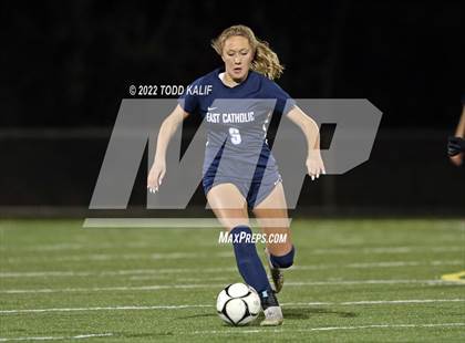 Thumbnail 1 in Thomaston vs East Catholic (CIAC Class S Semifinal) photogallery.