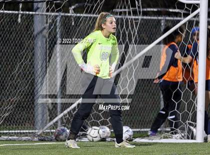Thumbnail 1 in Thomaston vs East Catholic (CIAC Class S Semifinal) photogallery.