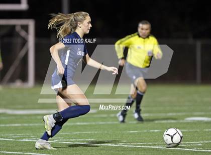 Thumbnail 3 in Thomaston vs East Catholic (CIAC Class S Semifinal) photogallery.