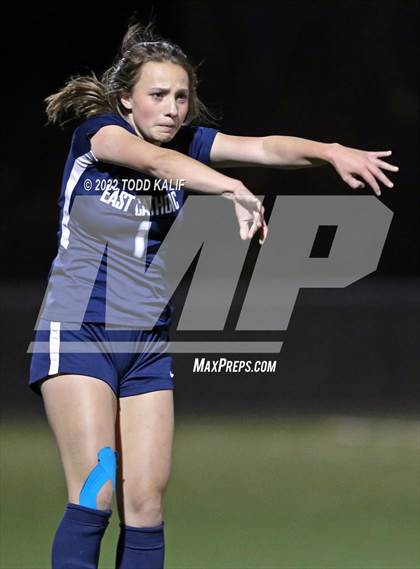 Thumbnail 3 in Thomaston vs East Catholic (CIAC Class S Semifinal) photogallery.