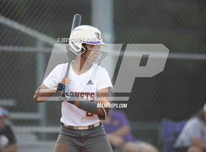 Thumbnail 2 in Hampton vs Northside photogallery.