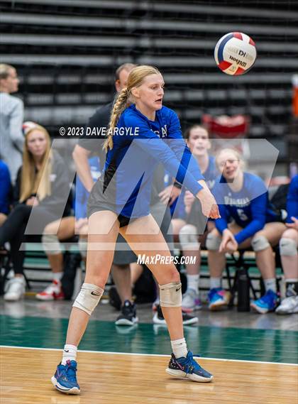 Thumbnail 3 in Bingham vs. Snow Canyon (Utah Valley Invitational) photogallery.