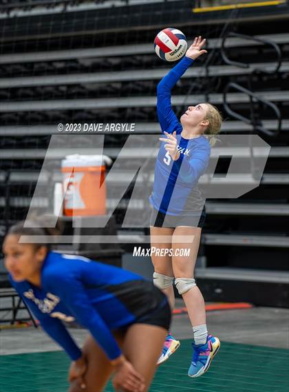 Thumbnail 2 in Bingham vs. Snow Canyon (Utah Valley Invitational) photogallery.