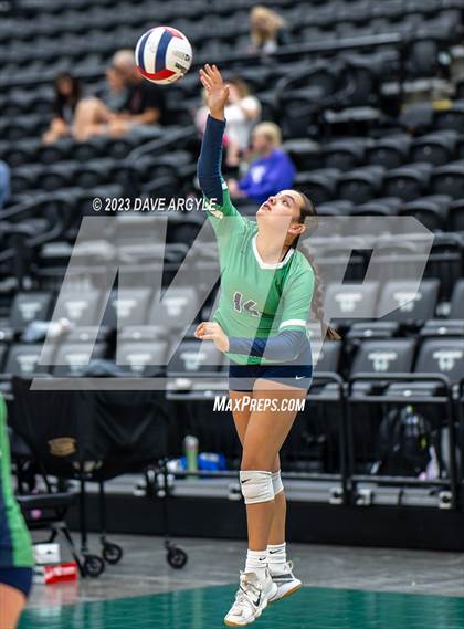 Thumbnail 2 in Bingham vs. Snow Canyon (Utah Valley Invitational) photogallery.