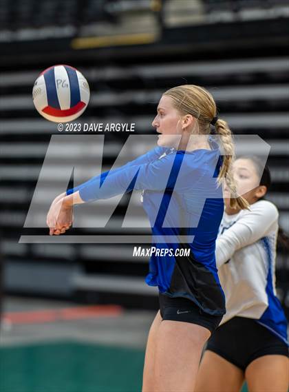Thumbnail 1 in Bingham vs. Snow Canyon (Utah Valley Invitational) photogallery.