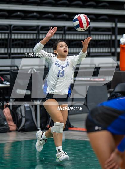 Thumbnail 3 in Bingham vs. Snow Canyon (Utah Valley Invitational) photogallery.