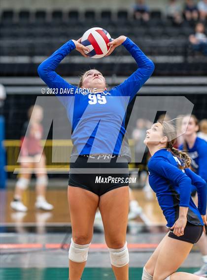 Thumbnail 3 in Bingham vs. Snow Canyon (Utah Valley Invitational) photogallery.