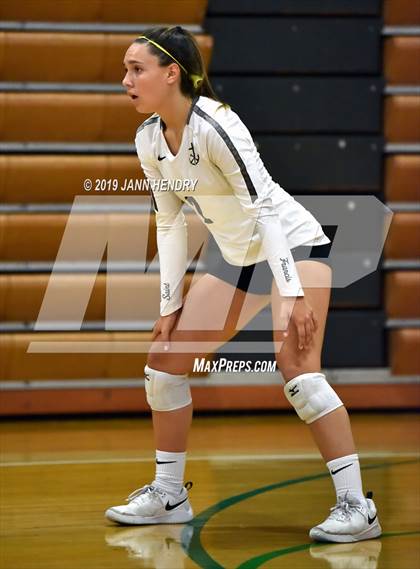 Thumbnail 3 in Saint Francis vs. Redondo Union (Durango Fall Classic) photogallery.