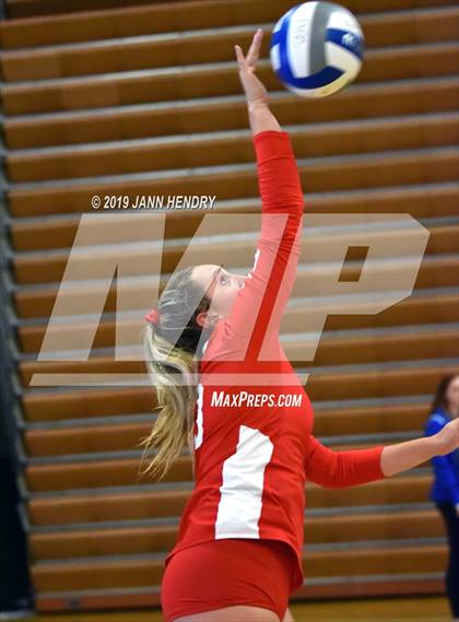 Thumbnail 1 in Saint Francis vs. Redondo Union (Durango Fall Classic) photogallery.