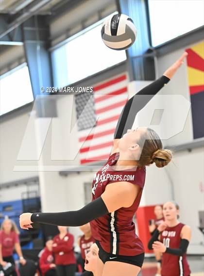 Thumbnail 2 in St. Paul vs. Red Mountain (Nike TOC Southwest) photogallery.