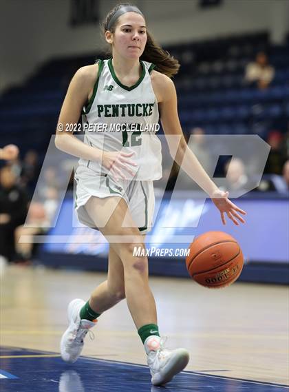 Thumbnail 3 in Methuen vs Pentucket Regional (Commonwealth Christmas Classic) photogallery.