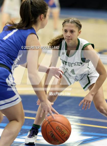 Thumbnail 2 in Methuen vs Pentucket Regional (Commonwealth Christmas Classic) photogallery.
