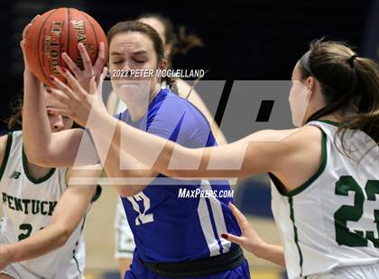 Thumbnail 1 in Methuen vs Pentucket Regional (Commonwealth Christmas Classic) photogallery.