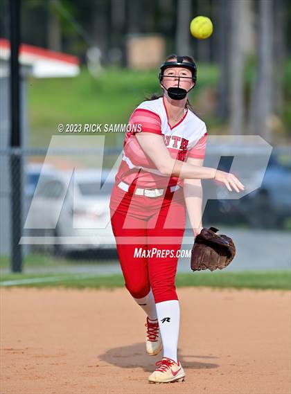 Thumbnail 1 in Weddington @ South Stanly photogallery.
