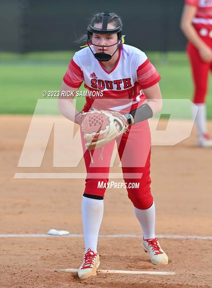 Thumbnail 3 in Weddington @ South Stanly photogallery.