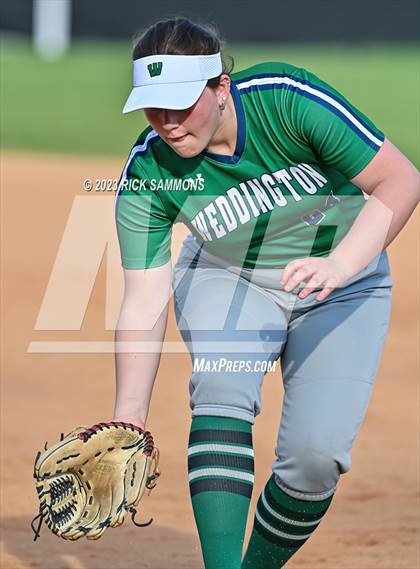 Thumbnail 1 in Weddington @ South Stanly photogallery.