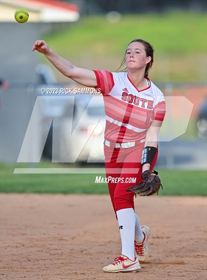 Thumbnail 1 in Weddington @ South Stanly photogallery.