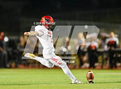 Thumbnail 2 in Manor @ Vandegrift photogallery.